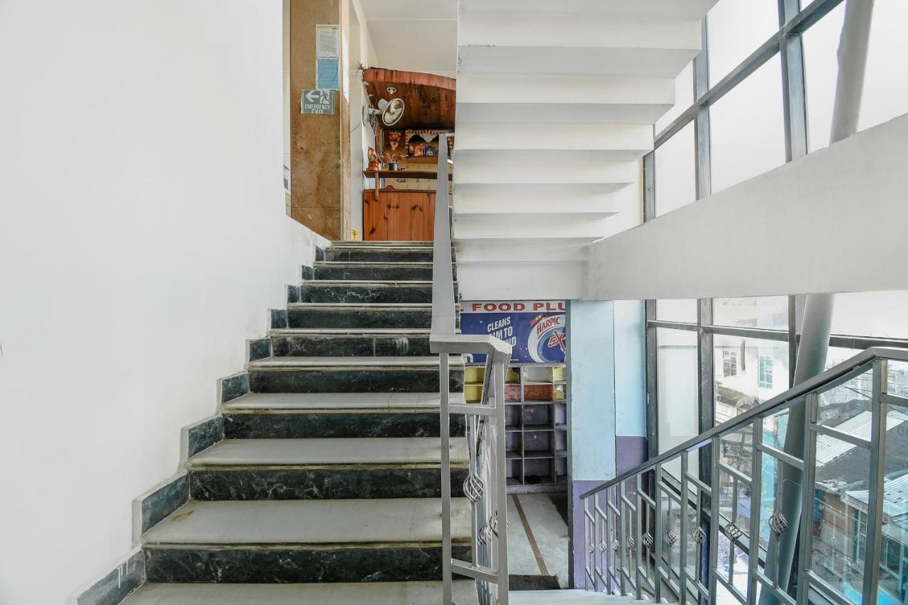 Oyo Flagship 71156 Hotel Jaybee'S Dibrugarh Luaran gambar
