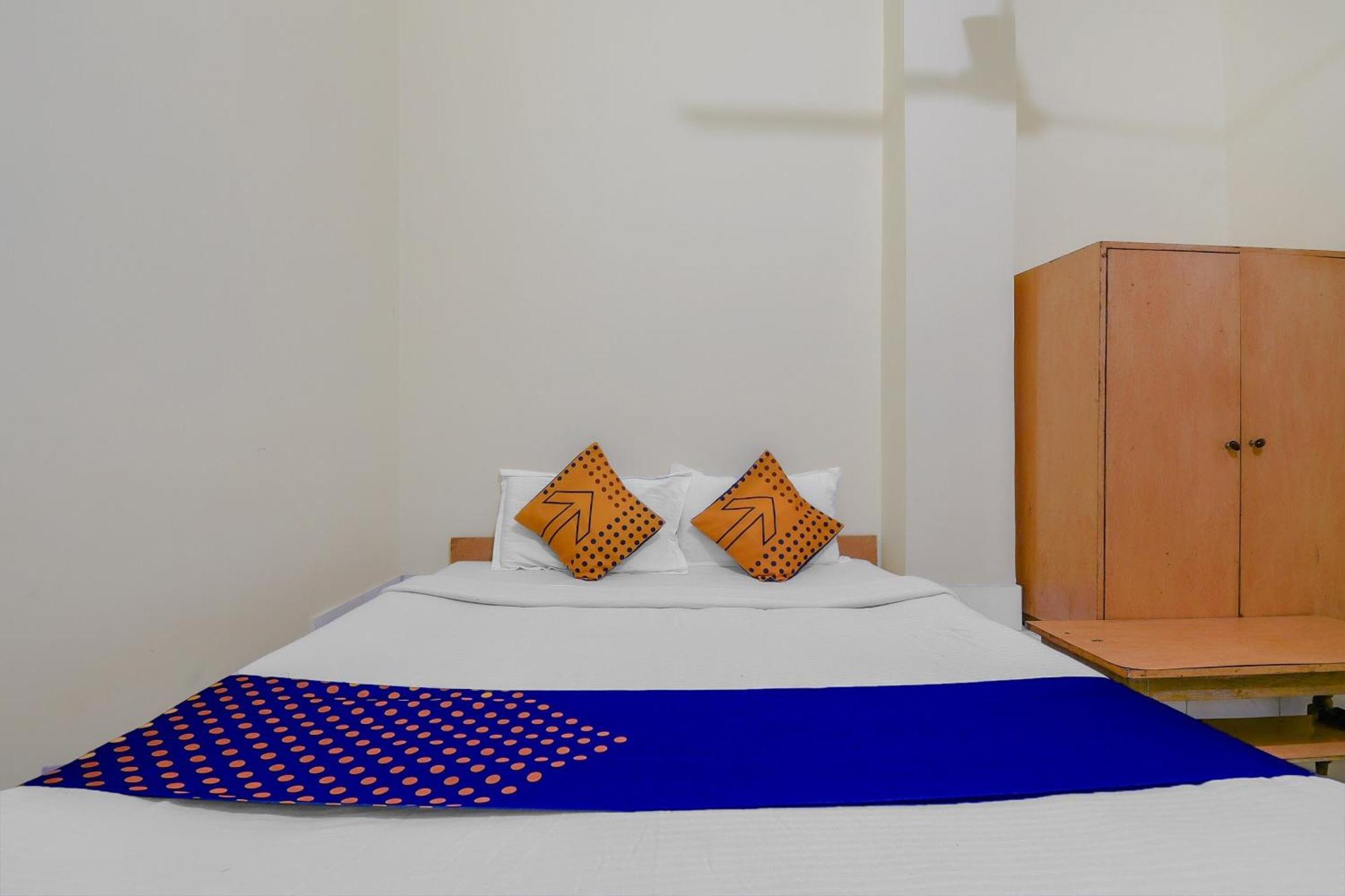 Oyo Flagship 71156 Hotel Jaybee'S Dibrugarh Luaran gambar
