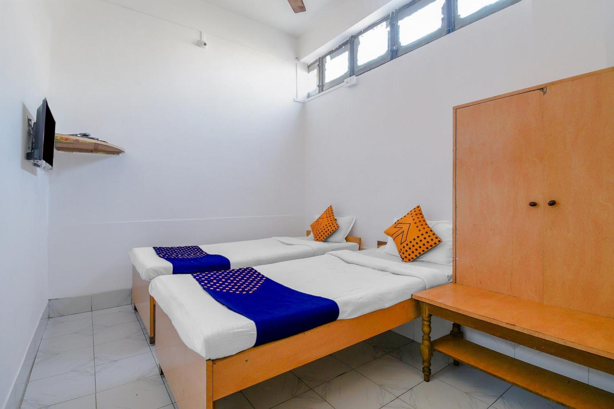 Oyo Flagship 71156 Hotel Jaybee'S Dibrugarh Luaran gambar